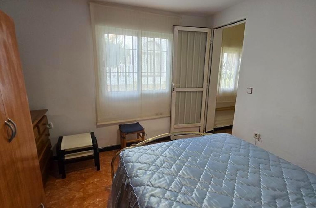 Resale - Bungalow - Torrevieja - Torreblanca