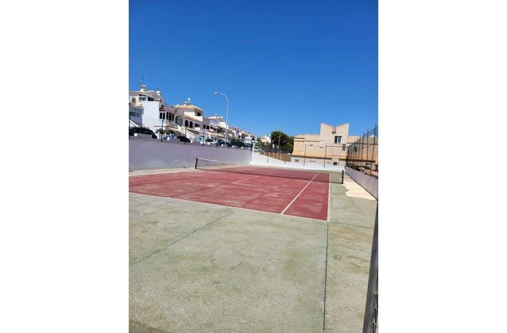 Resale - Bungalow - Torrevieja - Torreblanca