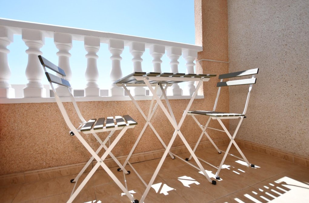 Resale - Apartment - Torrevieja - Playa del cura