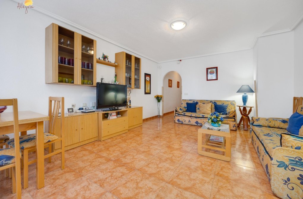 Resale - Apartment - Torrevieja - Parque las naciones