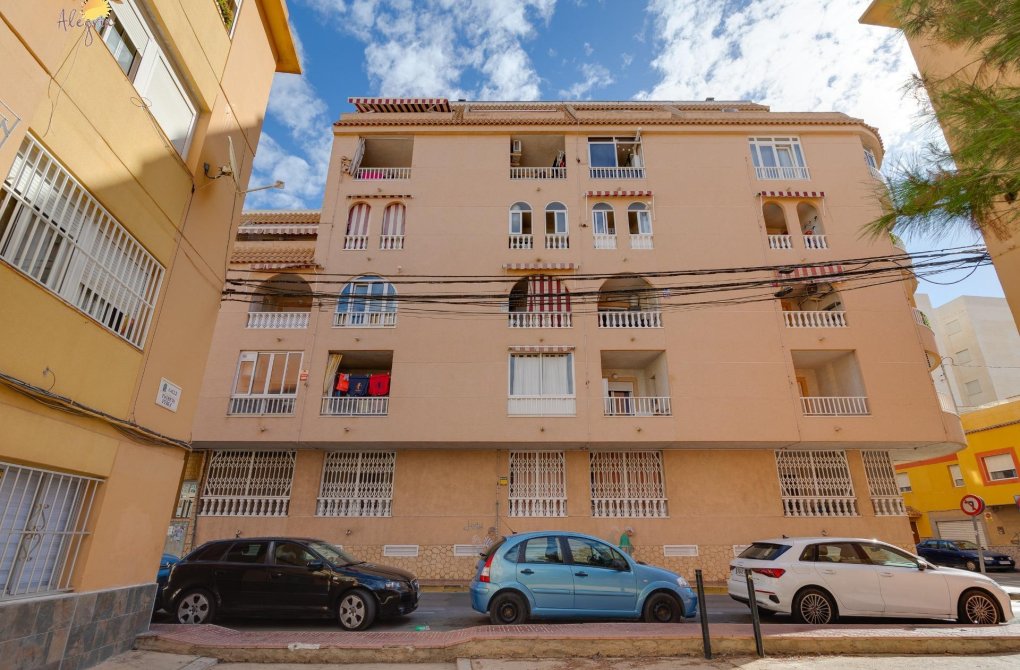 Resale - Apartment - Torrevieja - Parque las naciones