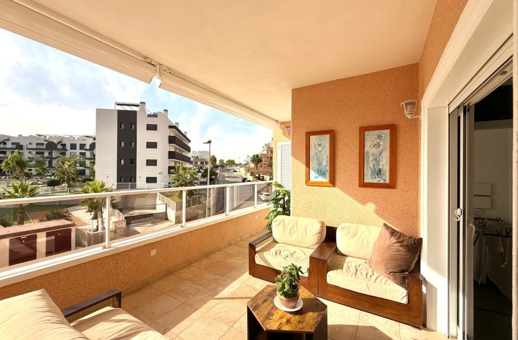 Resale - Apartment - Orihuela Costa - Villamartín-Las Filipinas