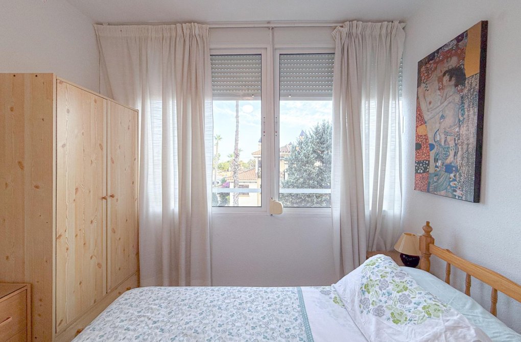 Resale - Apartment - Torrevieja - Torreblanca