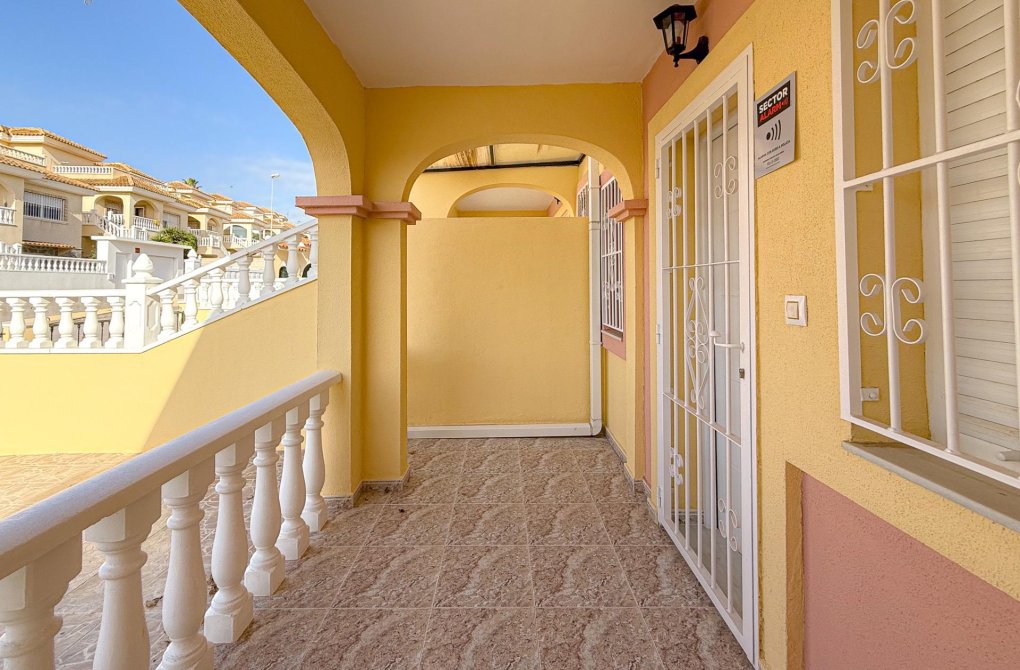 Resale - Terraced house - Orihuela Costa - Las Filipinas