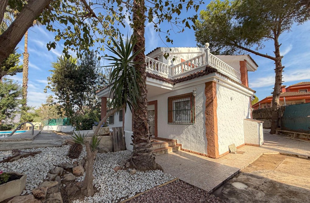 Resale - Villa - Orihuela - Desamparados-Hurchillo-Torremendo