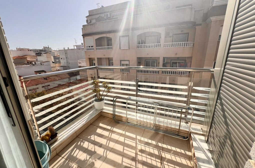 Reventa - Apartamento - Torrevieja - Centro