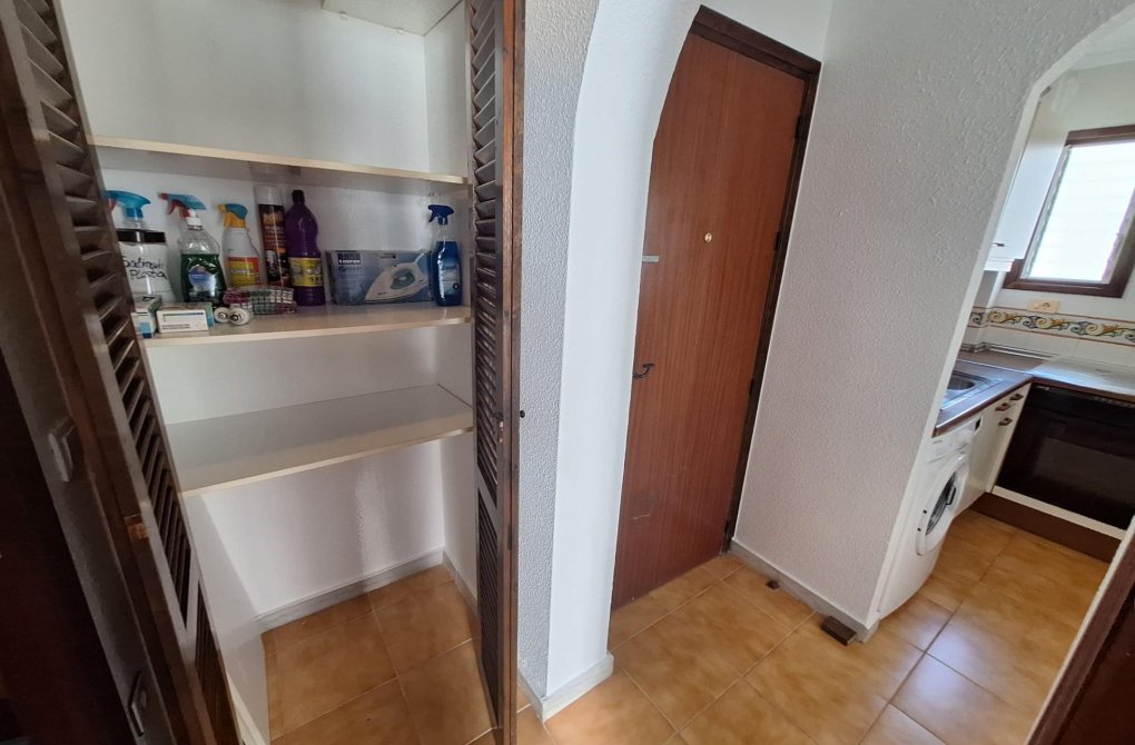  - Apartament - Torrevieja - Calas blanca