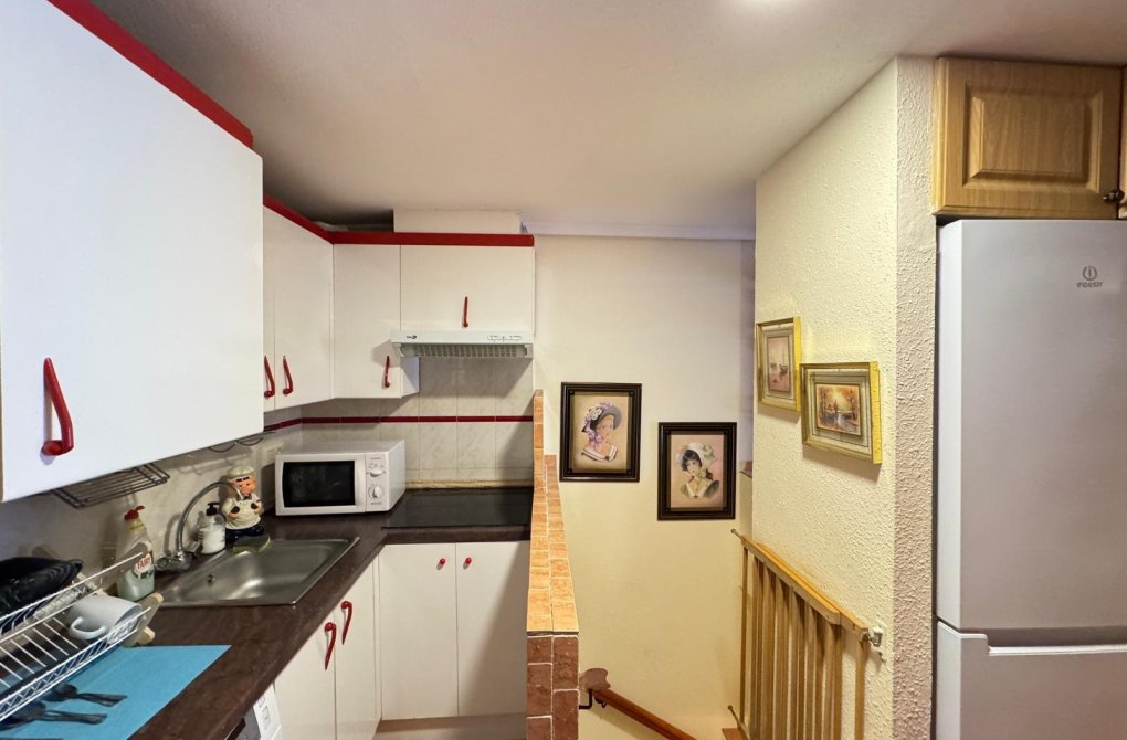 Resale - Apartment - Torrevieja - Playa del cura