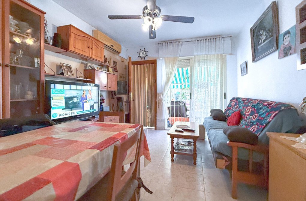 Resale - Terraced house - Torrevieja - Torretas