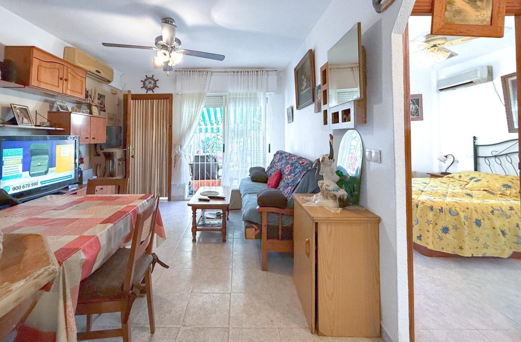 Resale - Terraced house - Torrevieja - Torretas