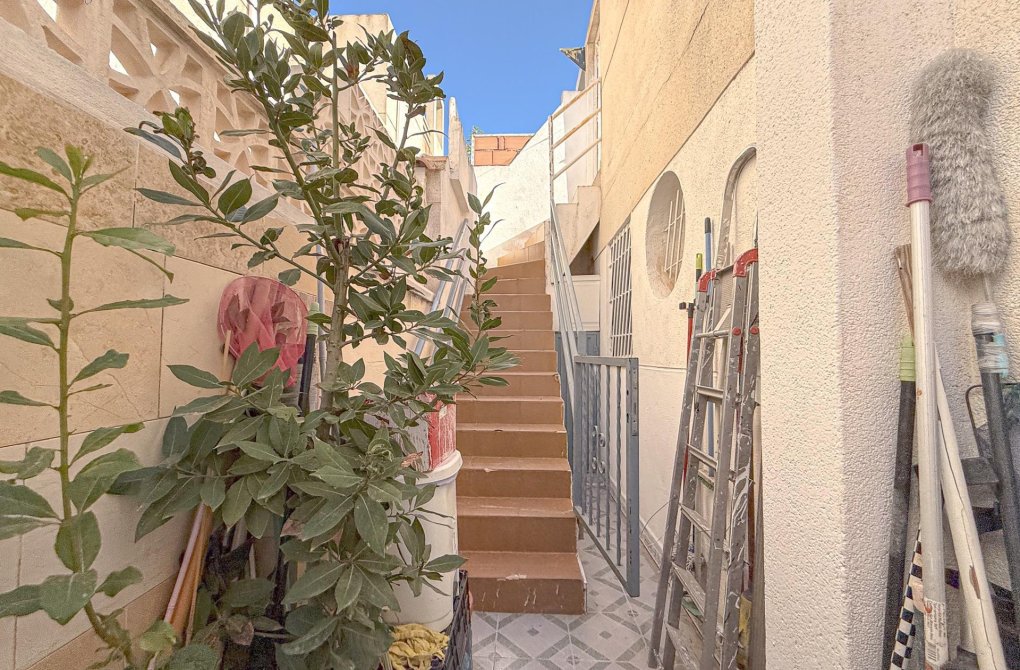 Resale - Terraced house - Torrevieja - Torretas