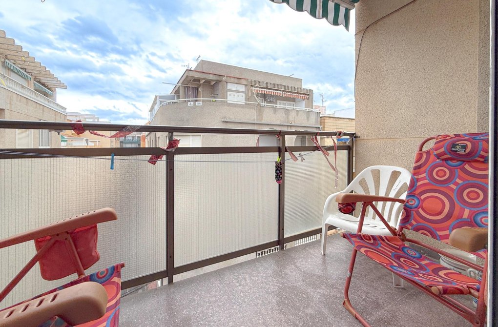 Resale - Apartment - Torrevieja - Playa del cura