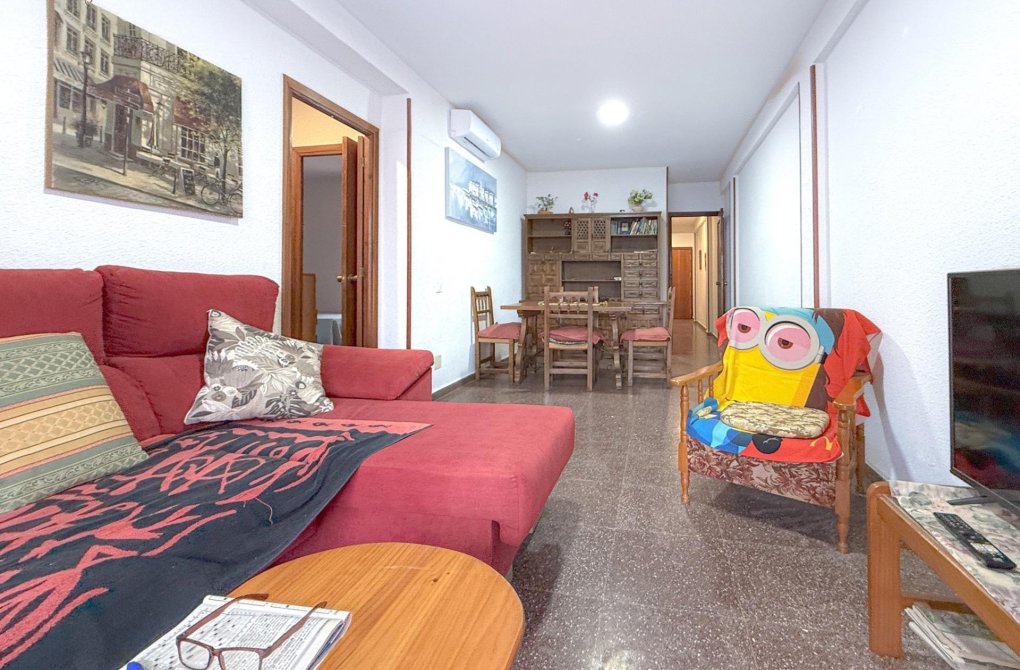 Resale - Apartment - Torrevieja - Playa del cura