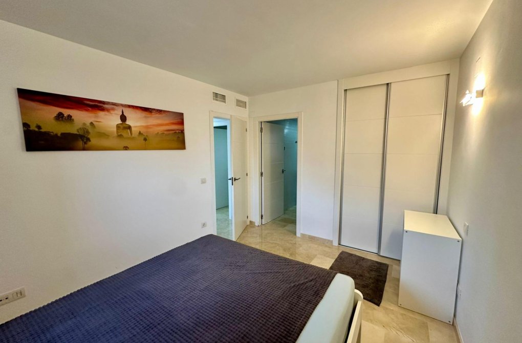 Resale - Penthouse - Torrevieja - Punta prima