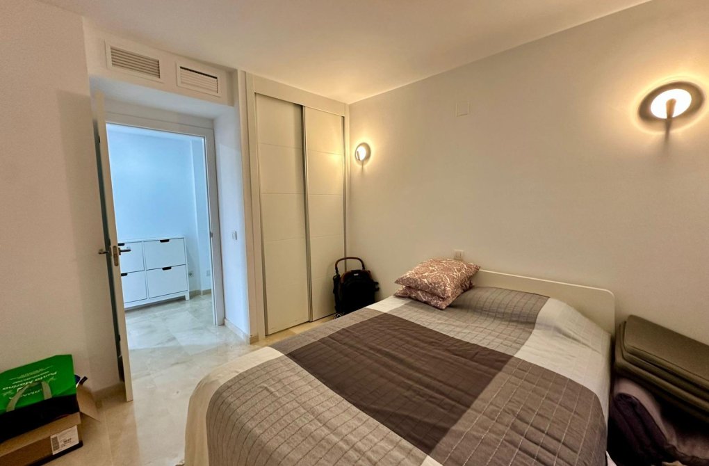 Resale - Penthouse - Torrevieja - Punta prima