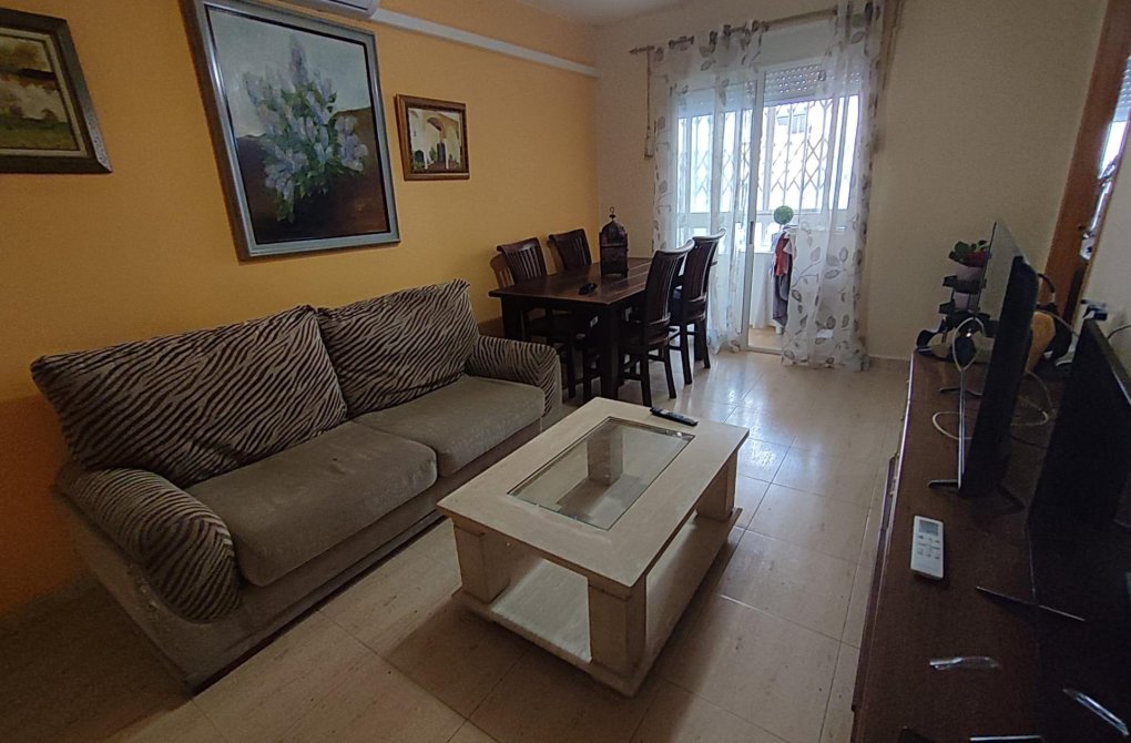 Resale - Ground Floor - Torrevieja - Acequion