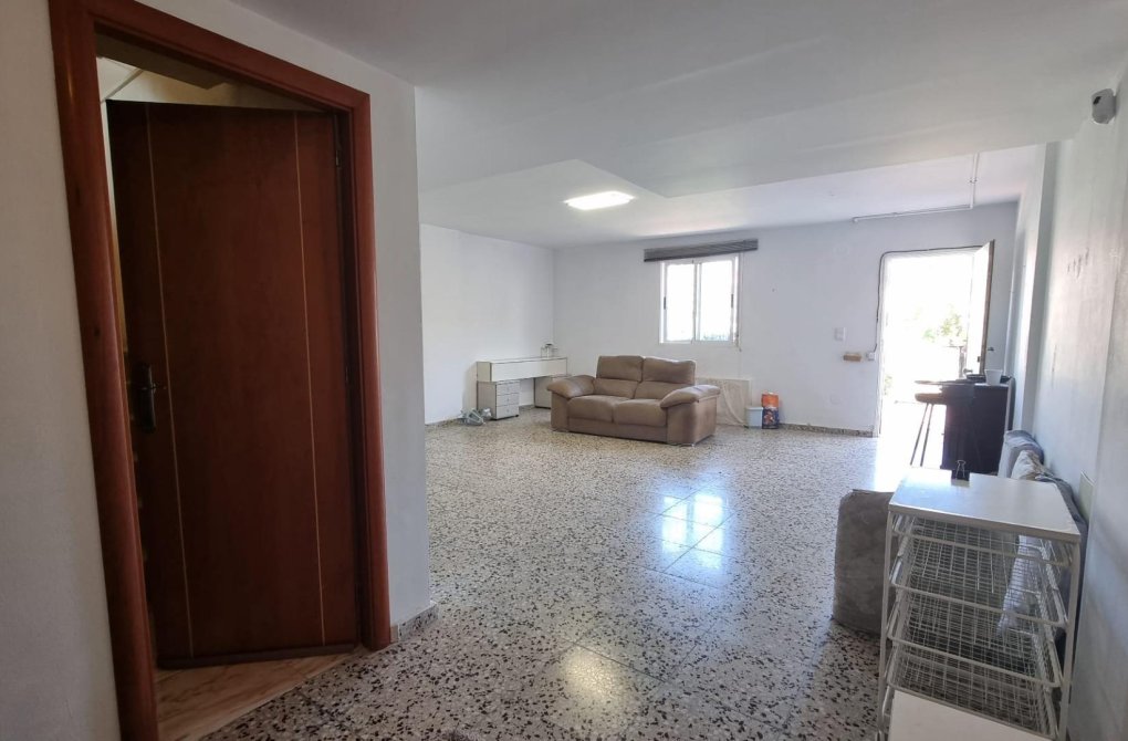 Resale - Terraced house - Guardamar del Segura - EL RASO