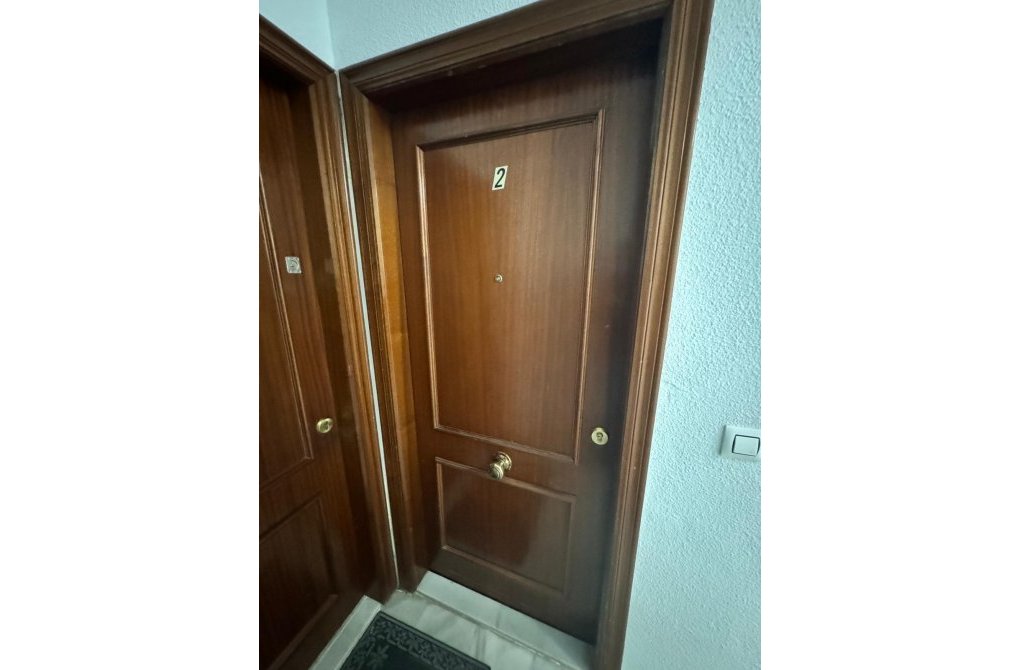 Resale - Apartment - Torrevieja - Playa del cura