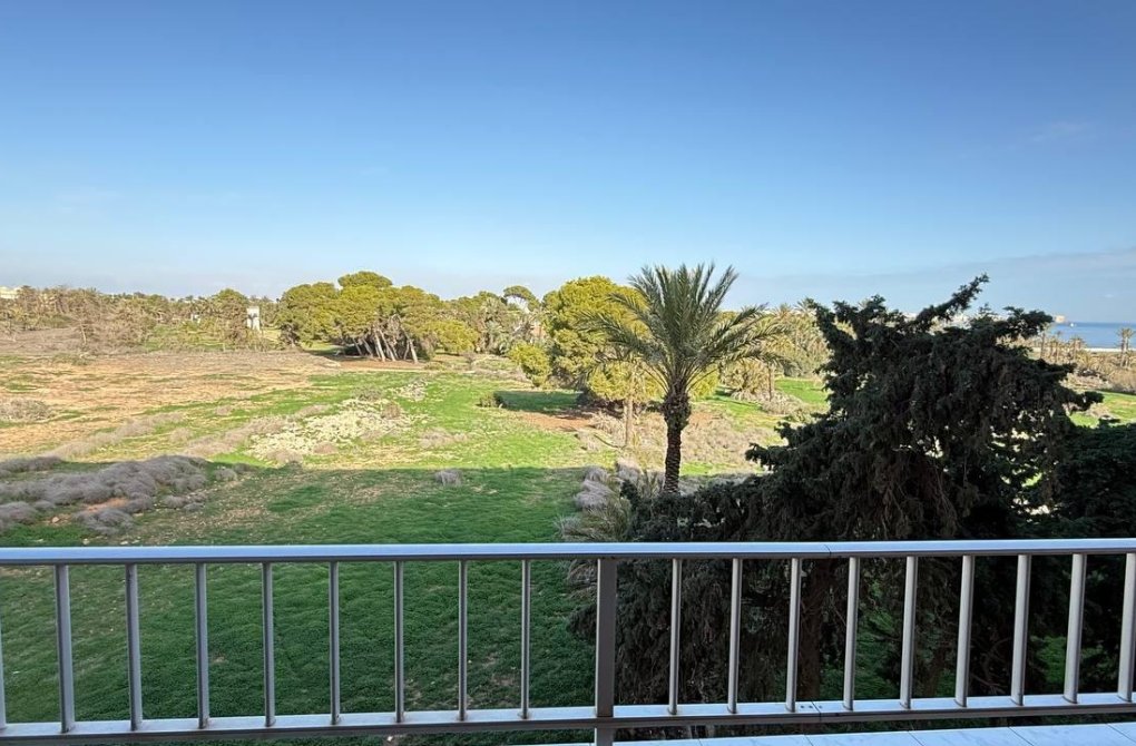 Resale - Apartment - Torrevieja - Punta prima