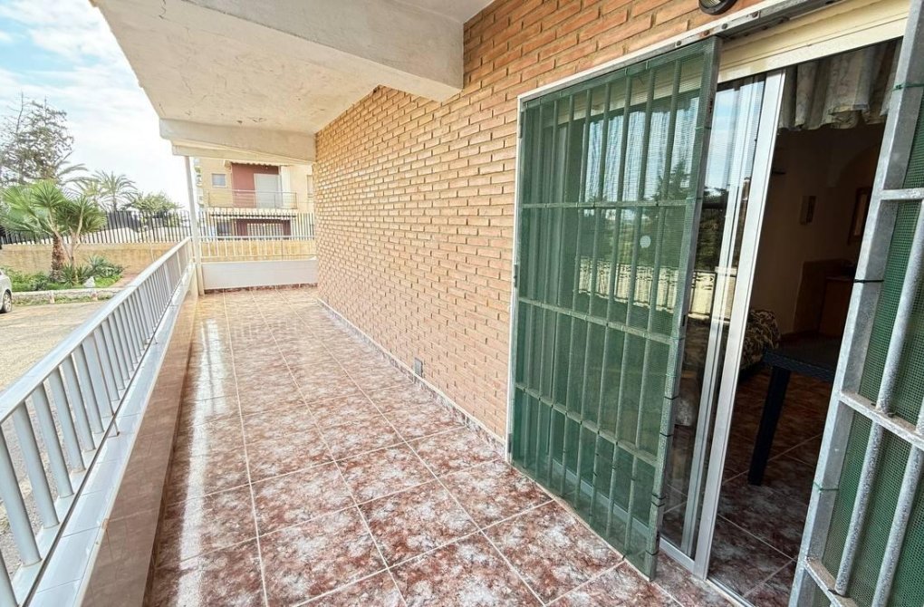 Resale - Ground Floor - Torrevieja - Punta prima