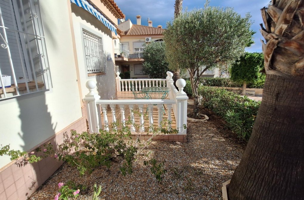 Resale - Bungalow - Torrevieja - Los Balcones - Los Altos del Edén