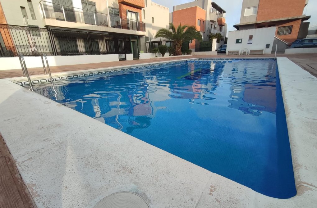 Resale - Villa - Torrevieja - Aguas Nuevas