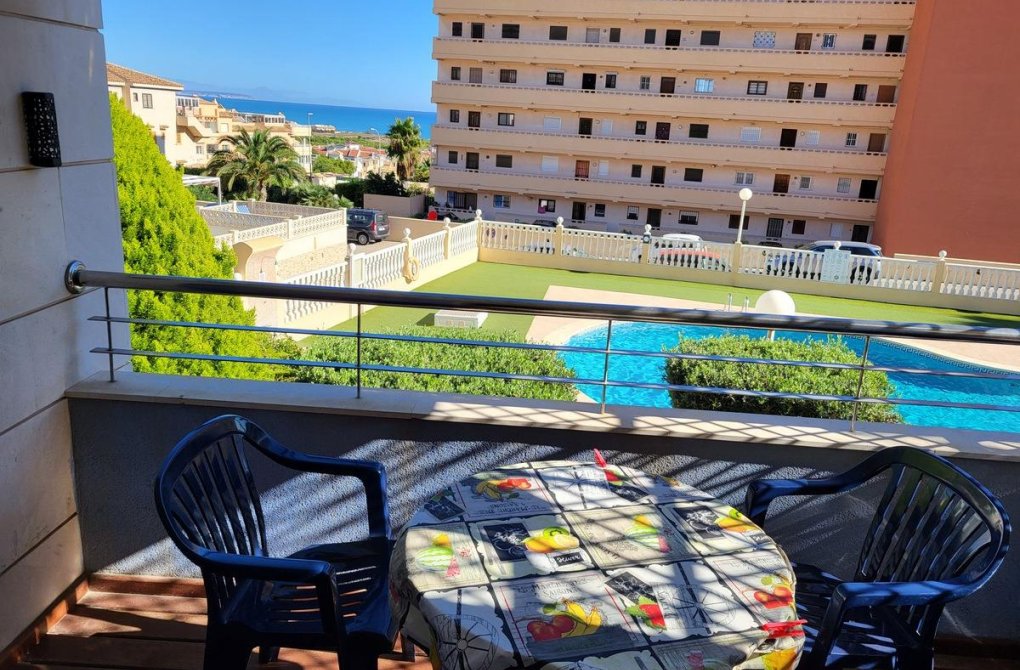 Resale - Apartment - Torrevieja - Torreblanca