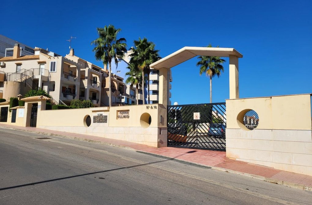 Resale - Apartment - Torrevieja - Torreblanca