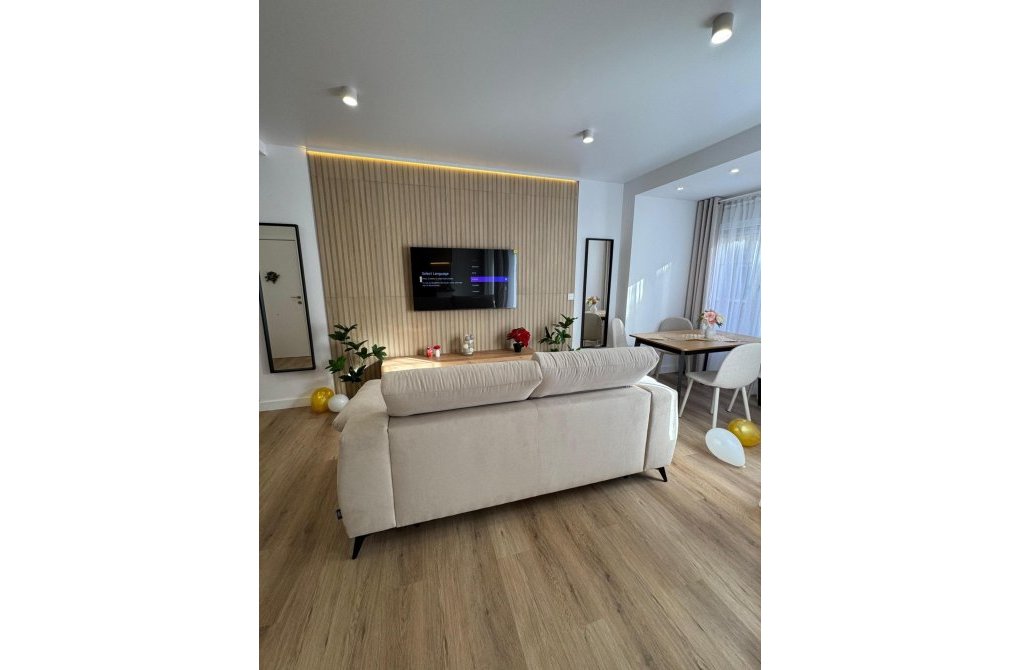 Resale - Apartment - Torrevieja - torrevieja