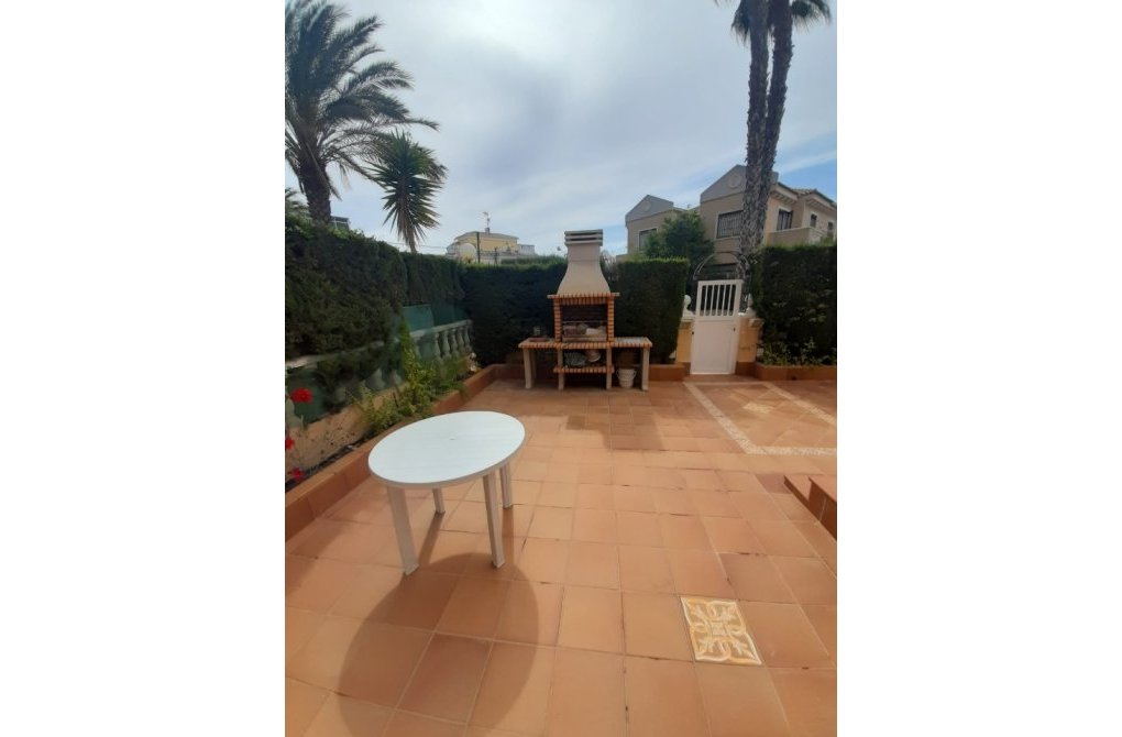 Resale - Chalet Adosados - Torrevieja - torrevieja