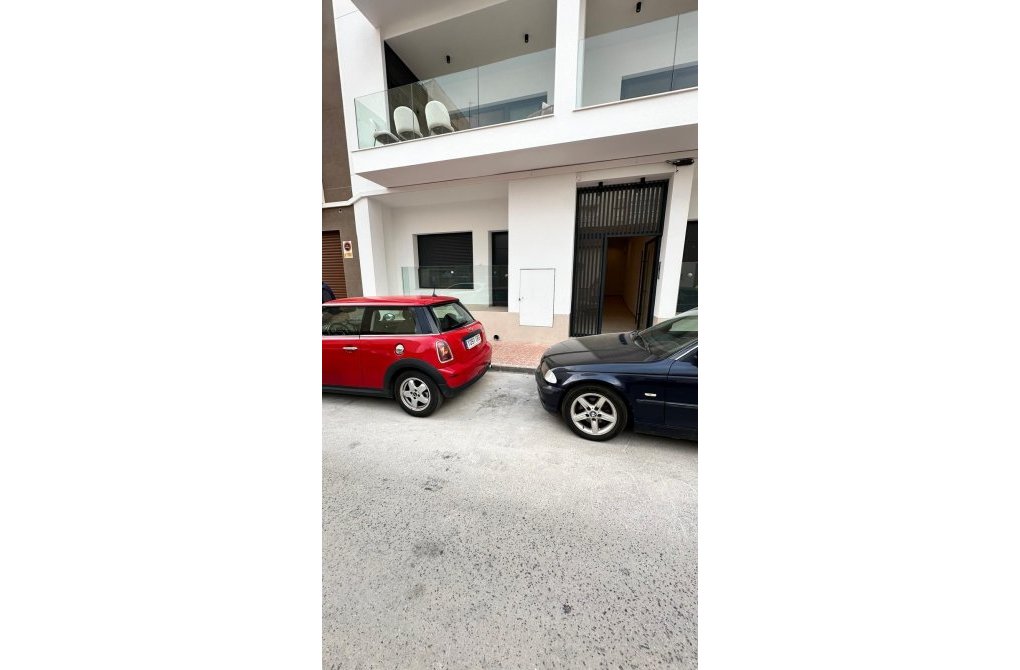 Resale - Apartment - Guardamar del Segura - CENTRO