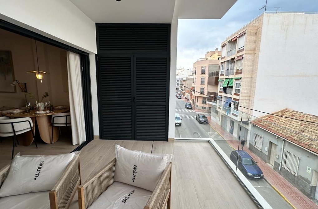 Resale - Apartment - Guardamar del Segura - CENTRO