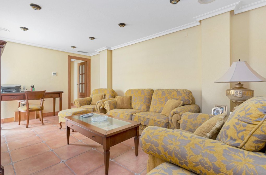 Resale - Duplex - Torrevieja - Centro