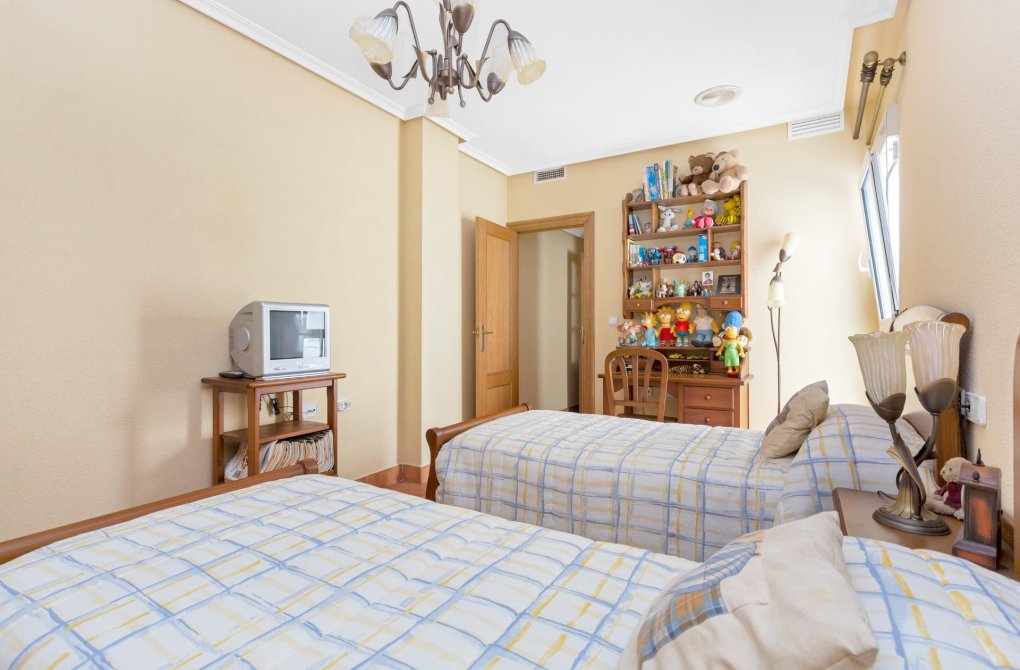 Resale - Duplex - Torrevieja - Centro