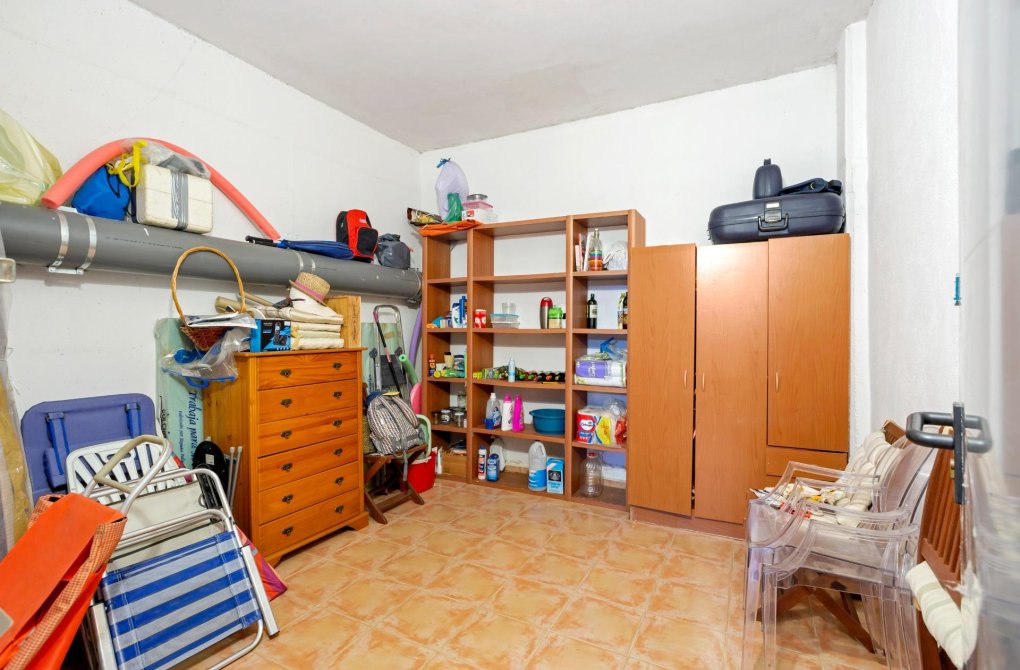 Resale - Apartment - Torrevieja - La Mata