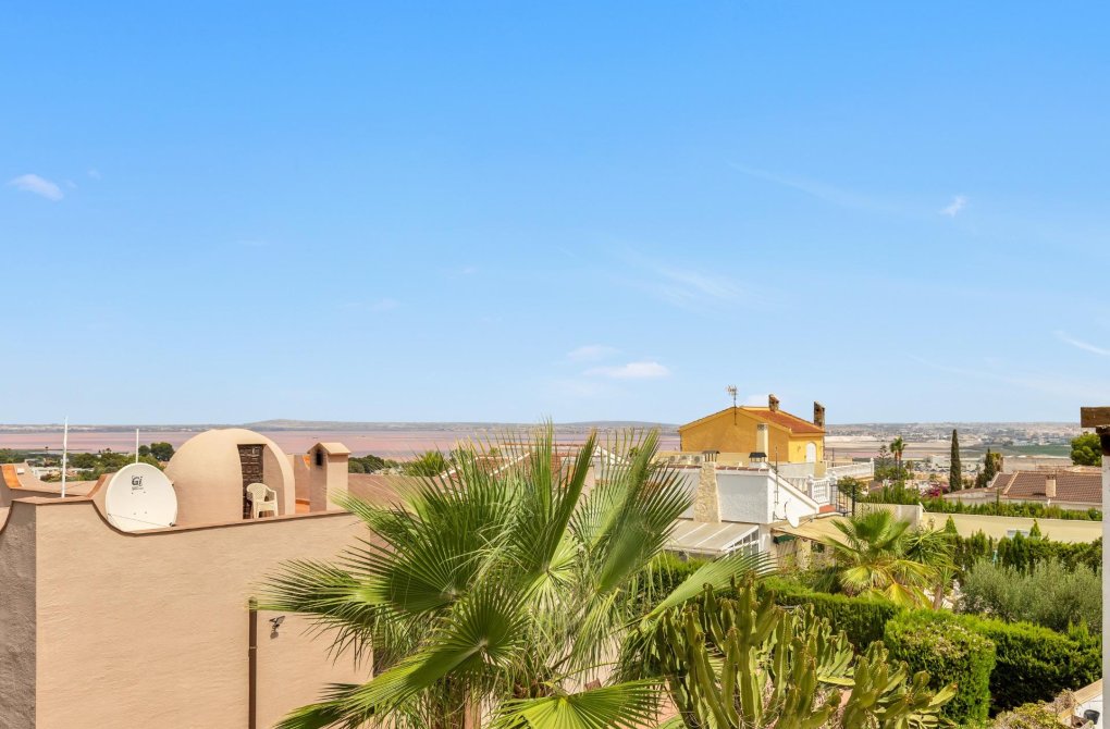 Resale - Terraced house - Torrevieja - Los altos