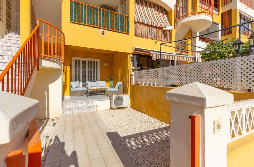 Resale - Apartment - Torrevieja - Torreblanca