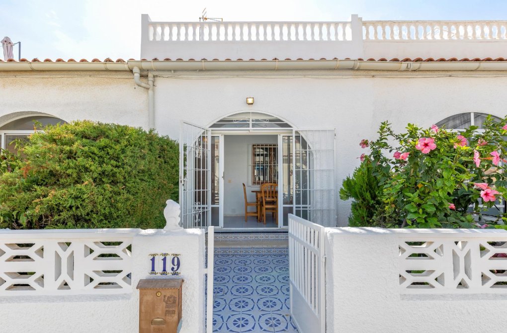 Resale - Bungalow - Torrevieja - San luis