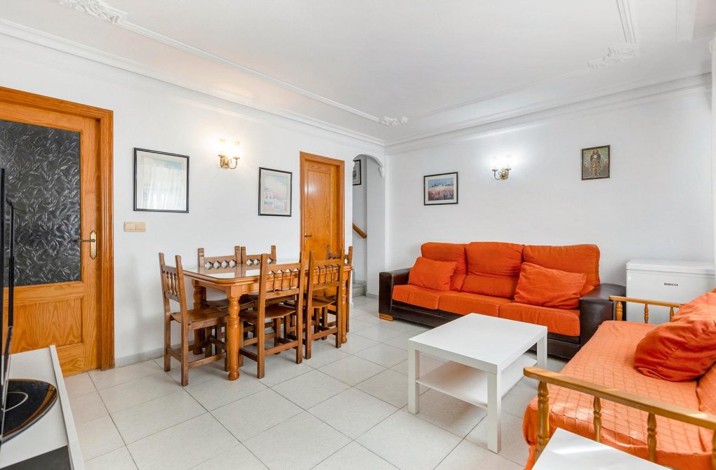 Resale - Terraced house - Torrevieja - La Mata