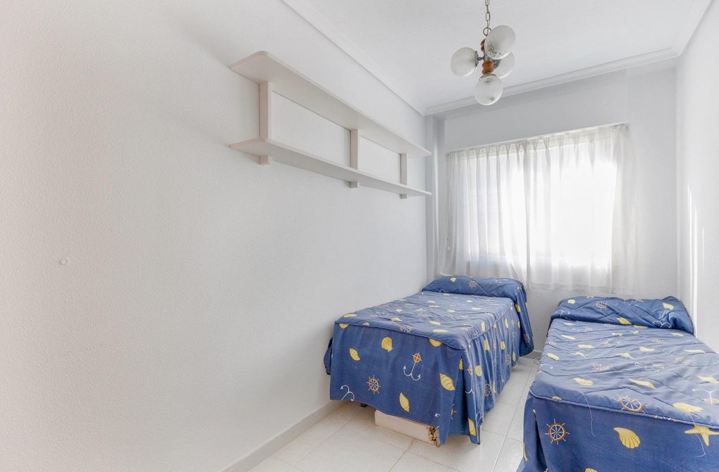 Resale - Terraced house - Torrevieja - La Mata