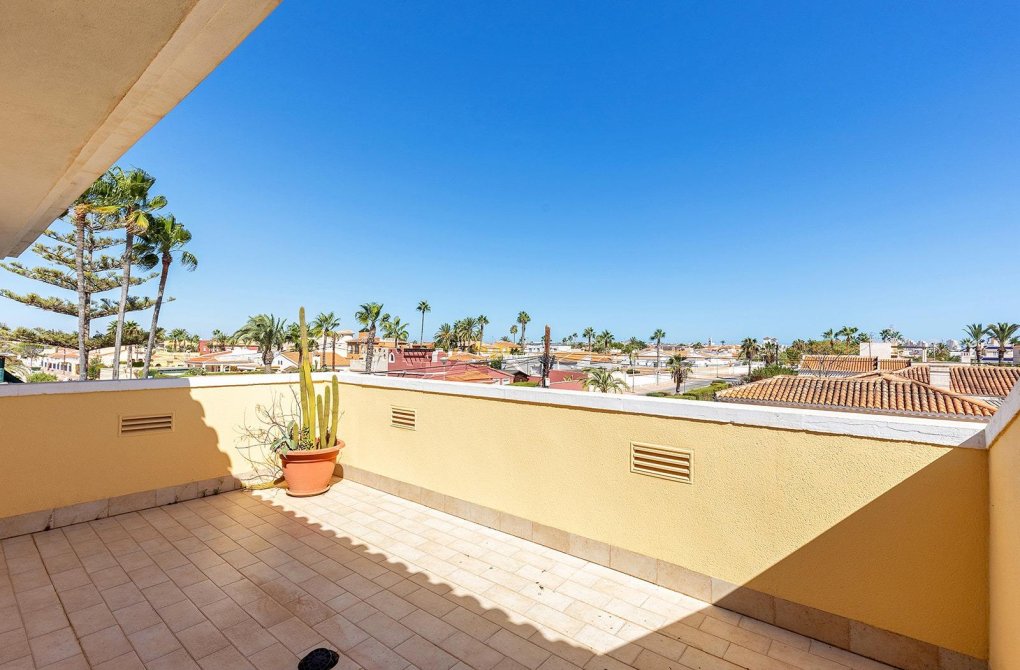 Resale - Villa - Torrevieja - Torreta florida