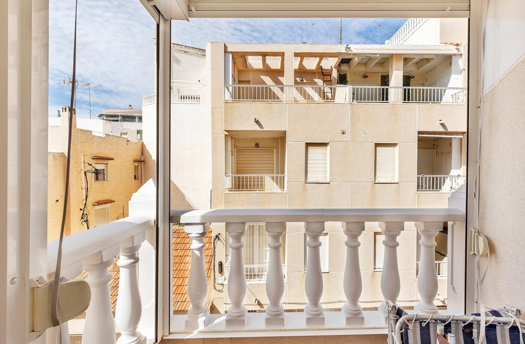 Resale - Apartment - Torrevieja - La Mata pueblo