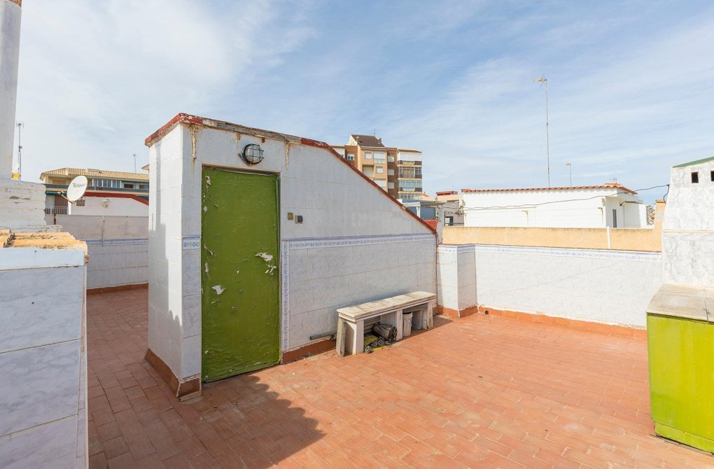 Resale - Apartment - Torrevieja - La Mata