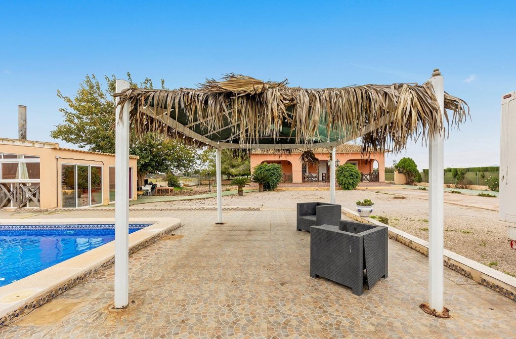 Resale - Villa - Dolores - Vereda del pozo