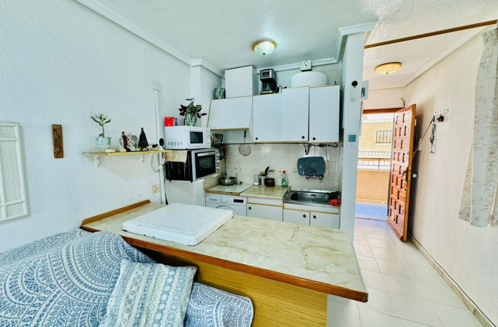 Rynek wtórny - Apartament - Torrevieja - La siesta