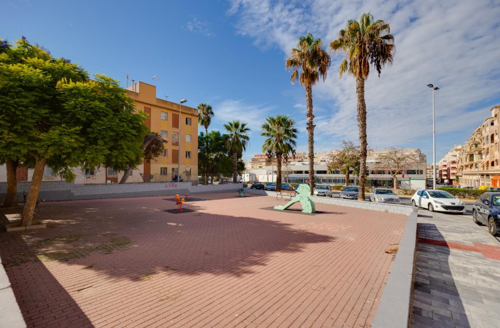 Вторичное жилье - Апартаменты - Torrevieja - Centro