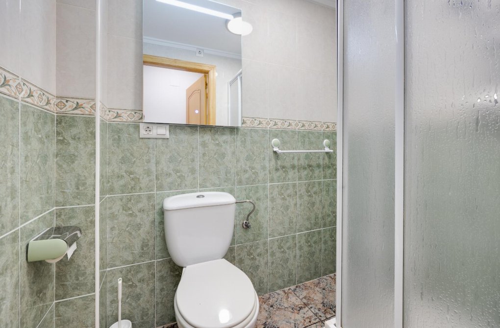 Resale - Apartamento - Torrevieja - PLAYA NAUFRAGOS