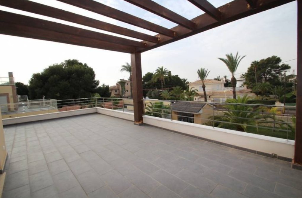 Resale - Villa - Orihuela Costa - Cabo Roig