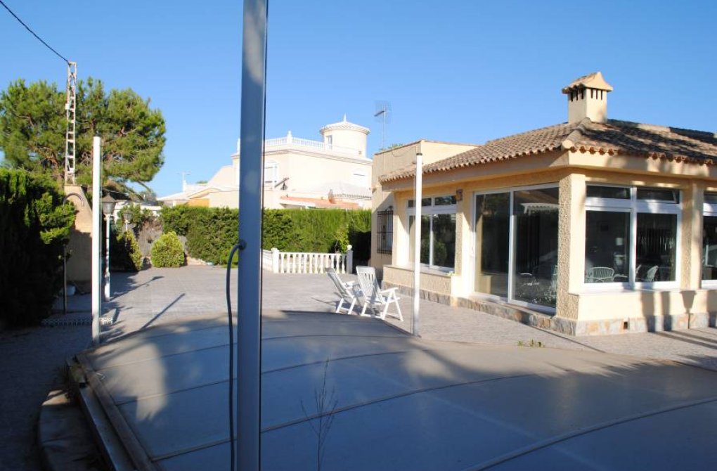 Resale - Parcela - Orihuela Costa - Cabo Roig