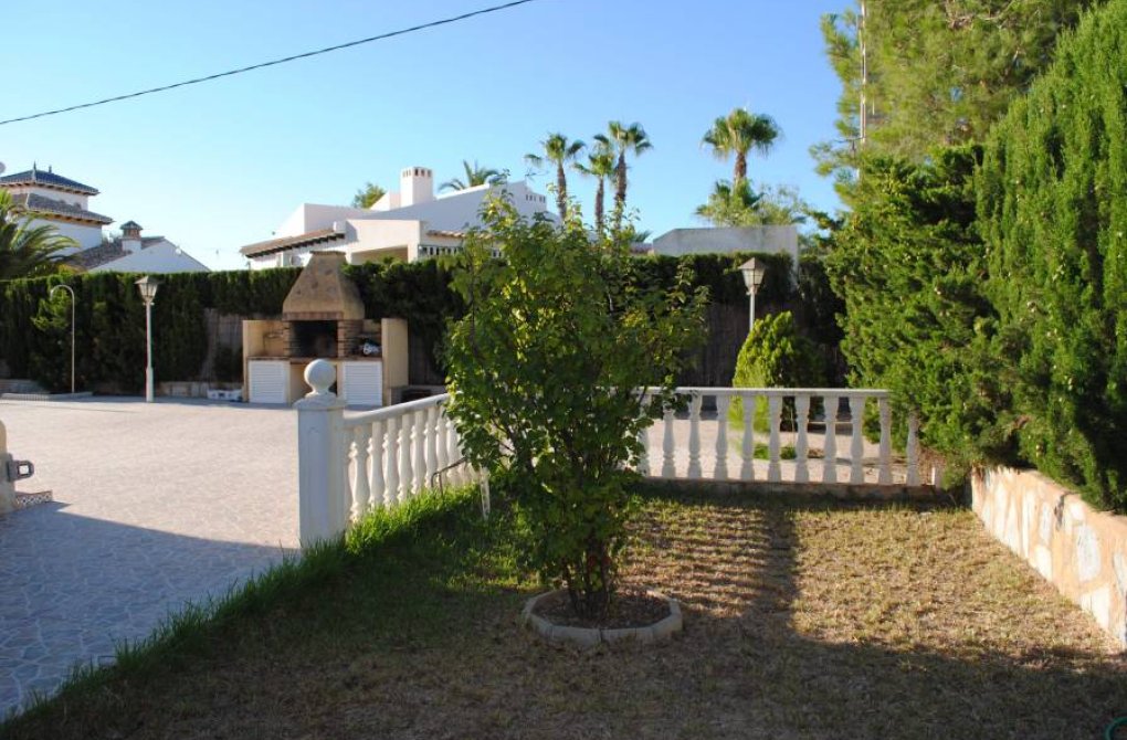 Resale - Parcela - Orihuela Costa - Cabo Roig